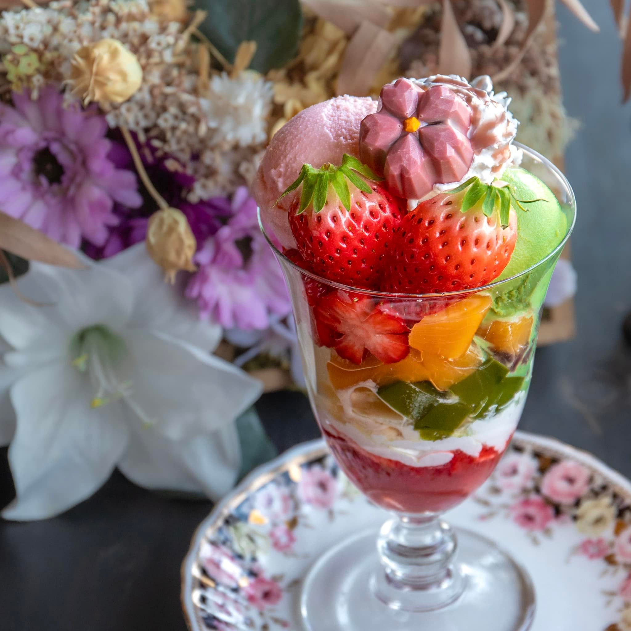 珈琲哲學(コーヒーテツガク) パフェ・サンデー 須坂満開桜パフェ
