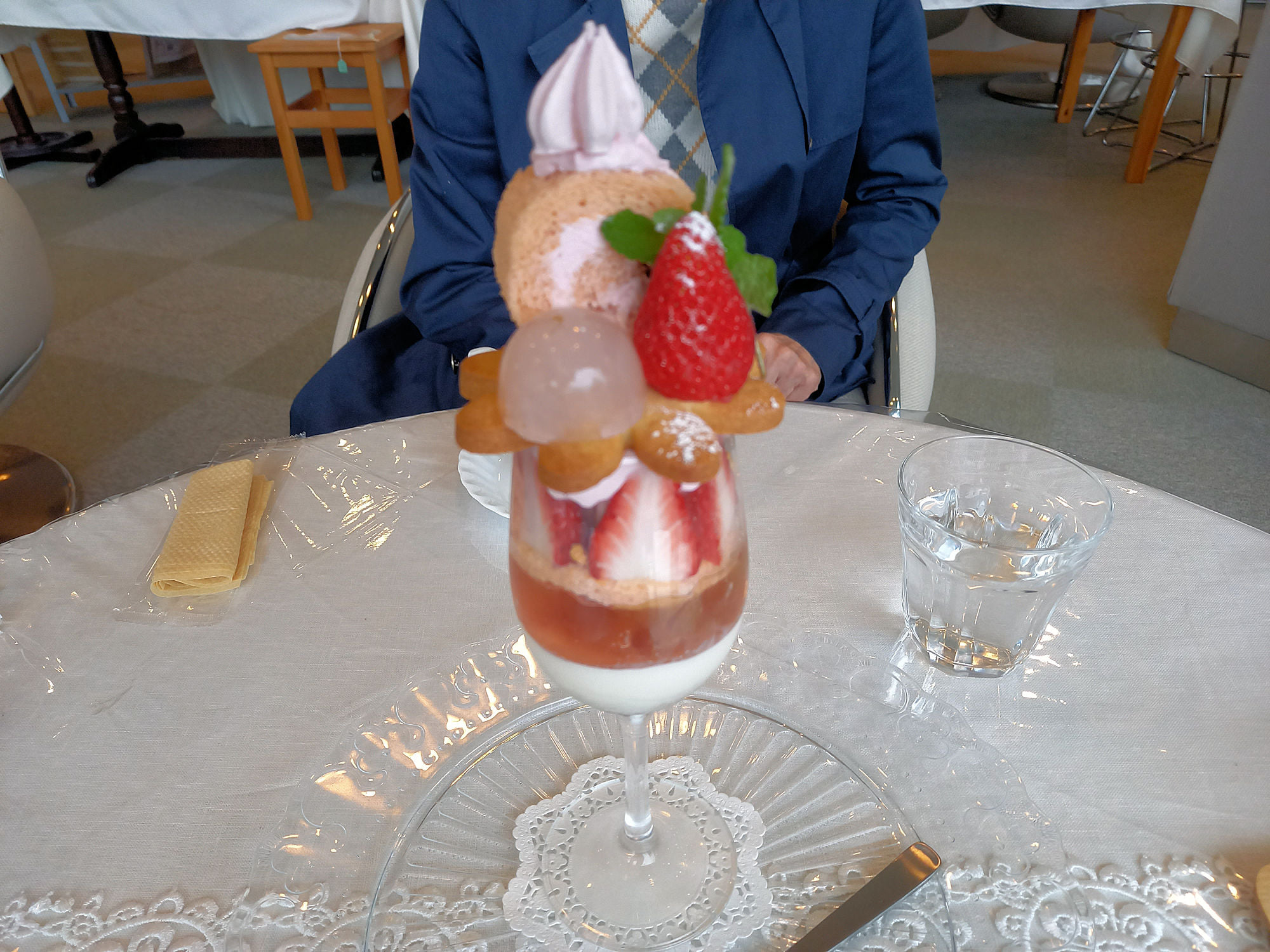 カフェぴろきち&nbsp;パフェ・サンデー&nbsp;春パフェ2022