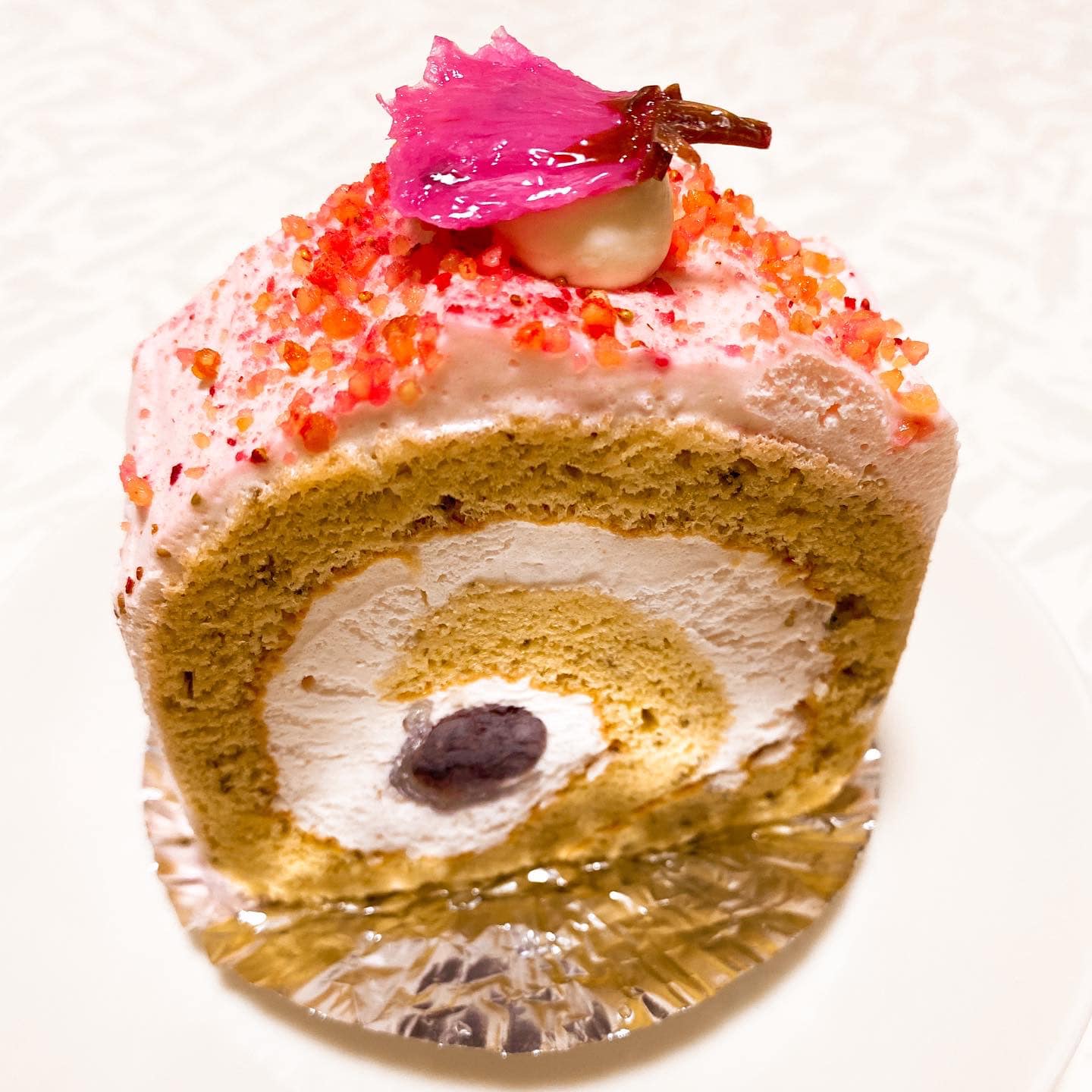 パティスリーヒラノ(cafe HIRANO) ロールケーキ さくらロール