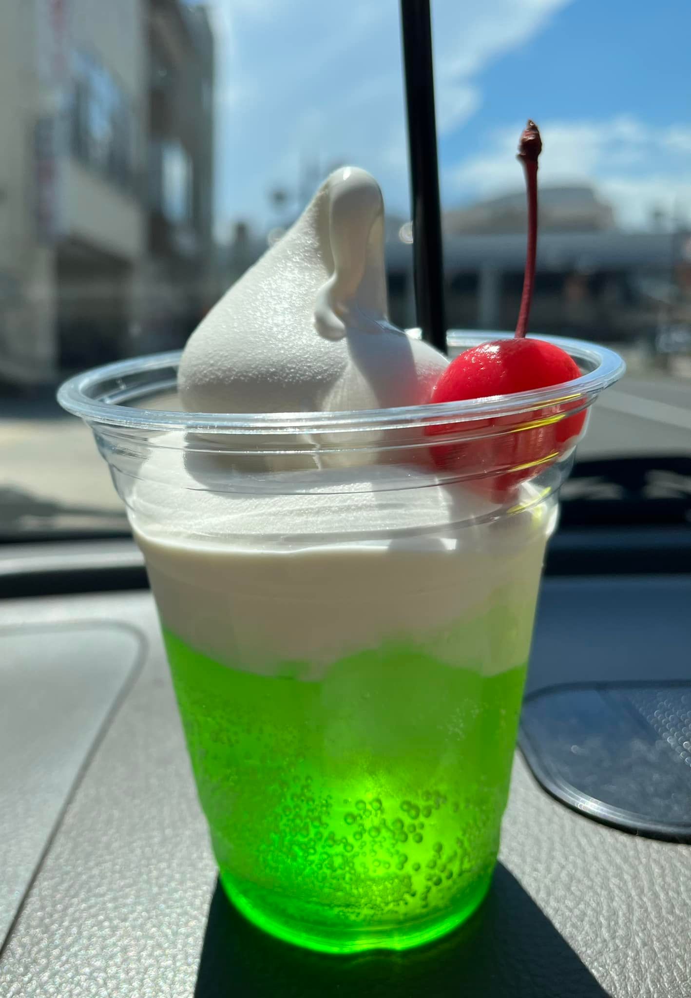 cote ソフトクリーム メロンクリームソーダ
