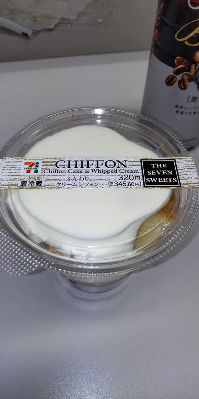 セブンイレブン&nbsp;ケーキ・タルト&nbsp;ふんわりクリームシフォン
