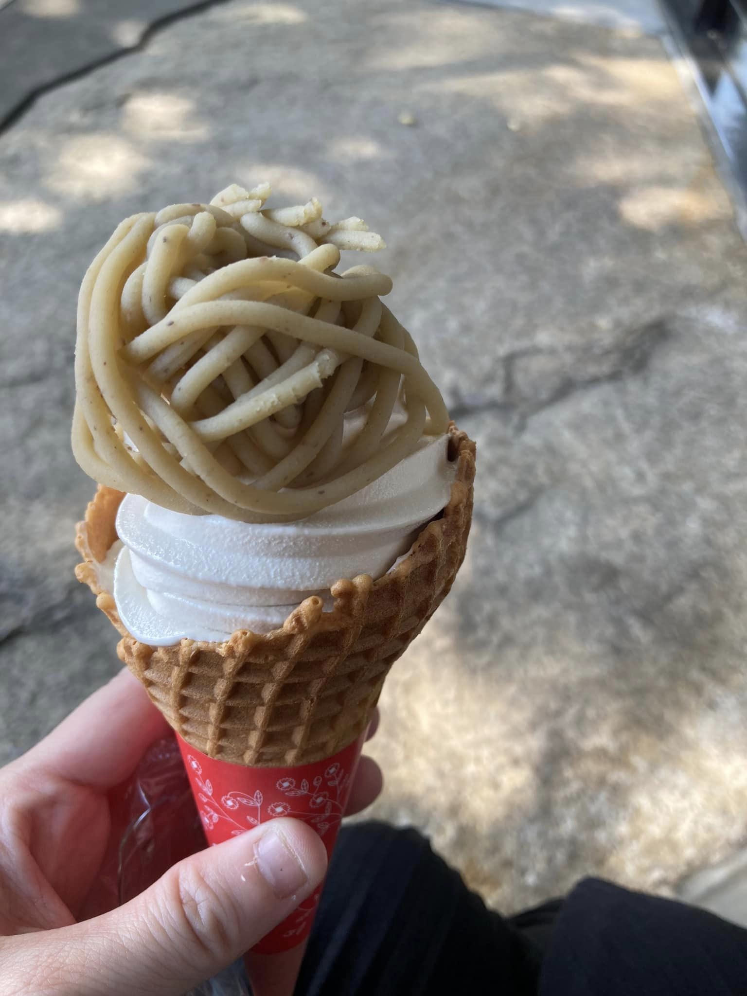 桜井甘精堂（サクライカンセイドウ）&nbsp;ソフトクリーム&nbsp;モンブランソフト