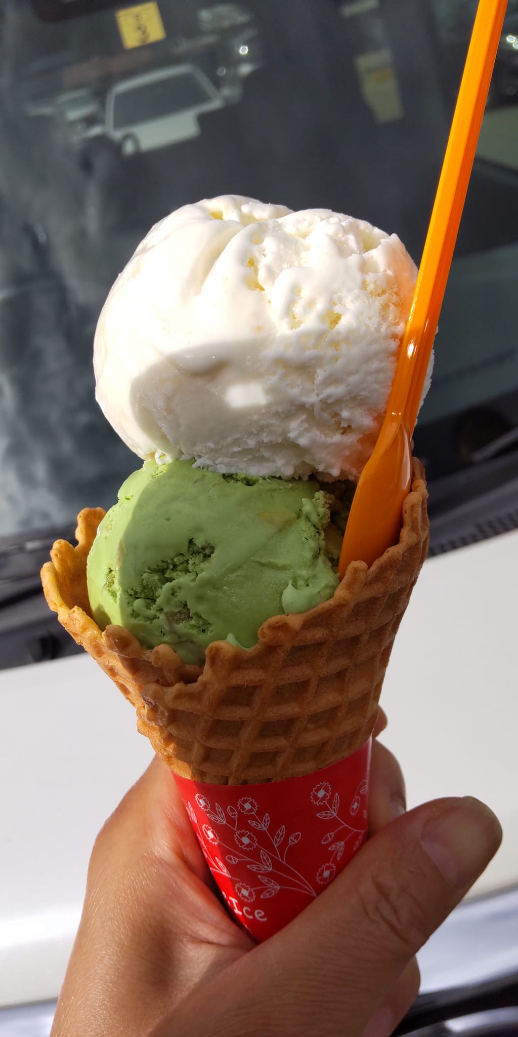 BLUE SEAL（ブルーシールアイスクリーム）&nbsp;アイス・ジェラート&nbsp;塩ちんすこう＆アーモンドピスタチオ