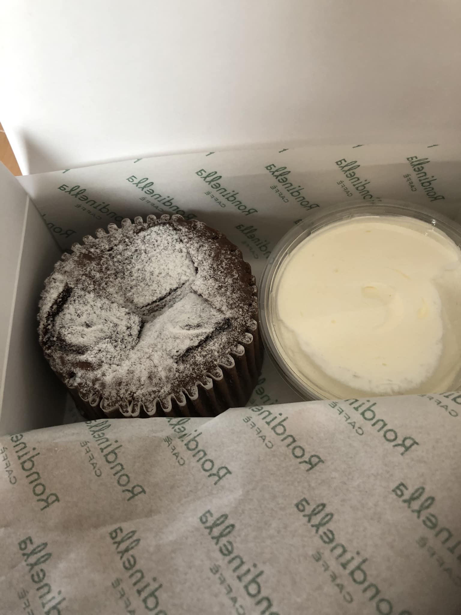 ロンディネッラ チーズ・フロマージュ チョコバスクチーズケーキ