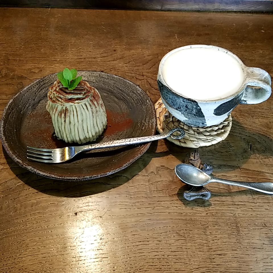 茶房 パニ モンブラン モンブラン