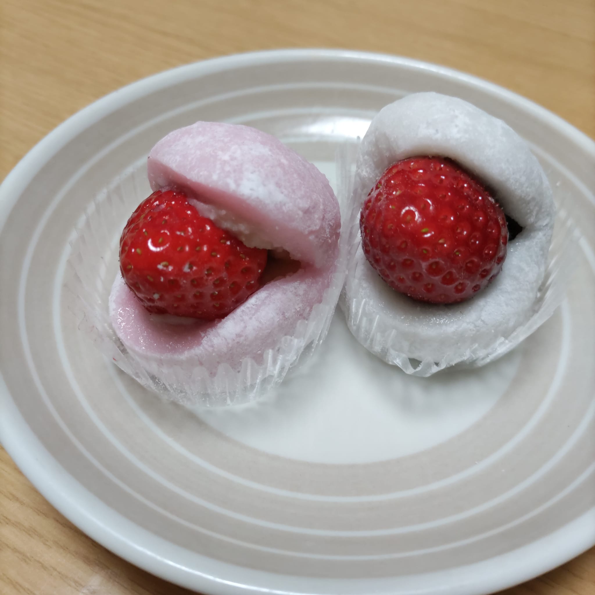 シャトレーゼ&nbsp;大福&nbsp;いちご大福