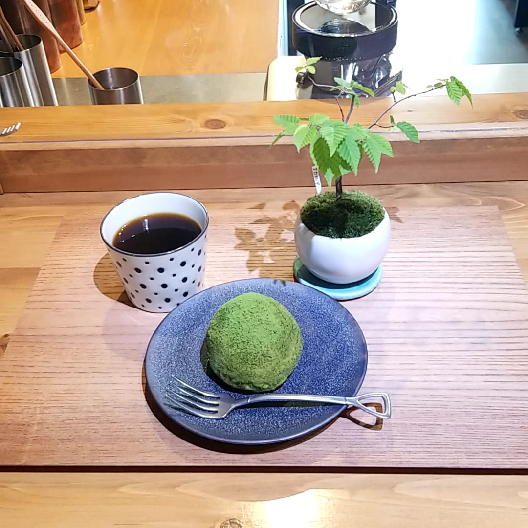 彩本堂 ケーキ・タルト 苔玉ケーキ