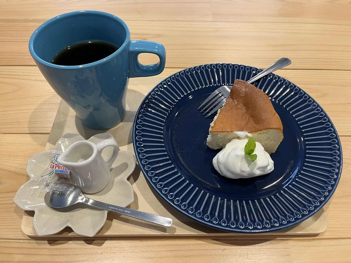 こどなカフェ ケーキ・タルト グルテンフリーチーズケーキ