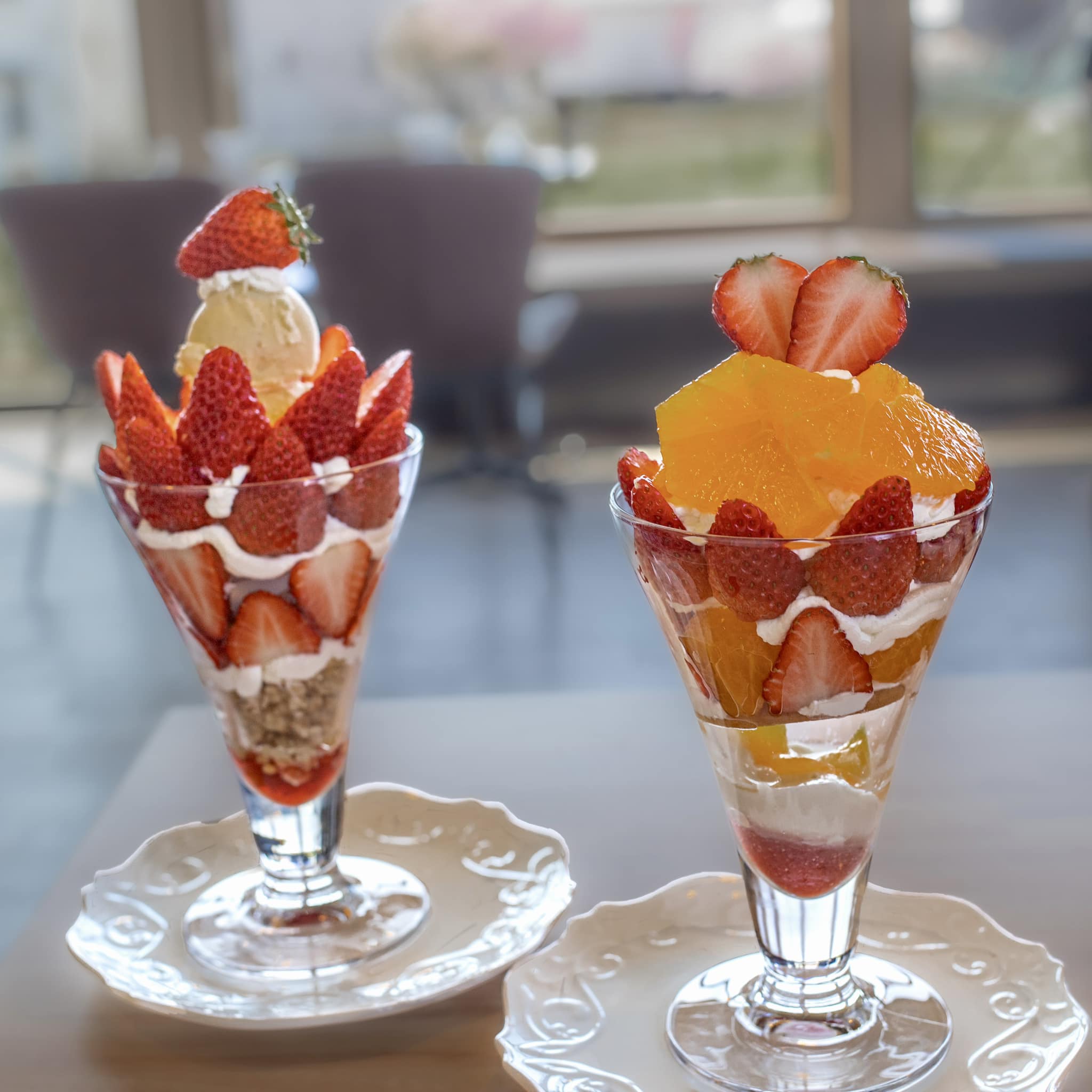 DU PARFAIT パフェ・サンデー 紅ほっぺイチゴのパルフェ&紅ほっぺイチゴとみかんのパルフェ