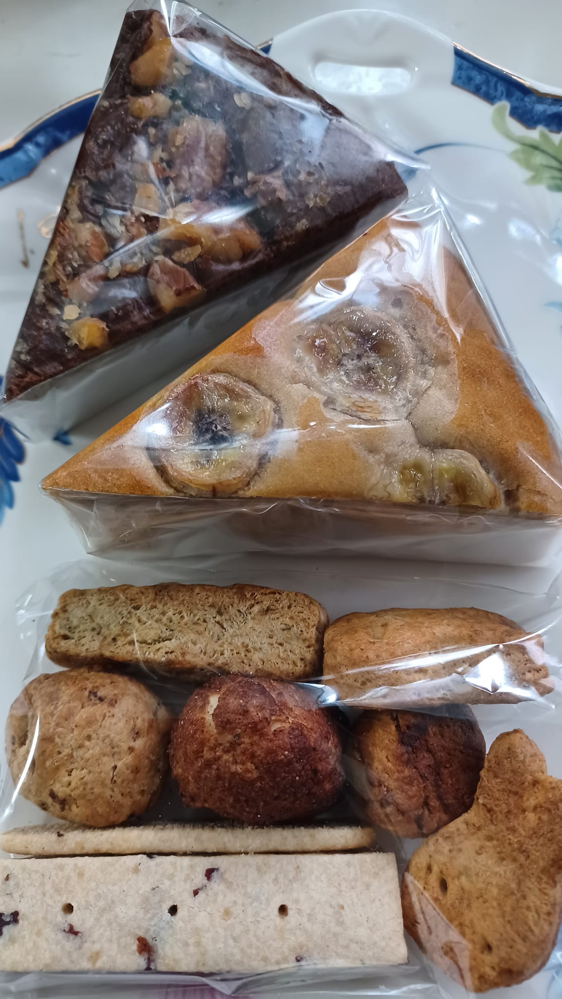 HEIHACHIRO BAKESHOP（ヘイハチロウベイクショップ）&nbsp;焼菓子&nbsp;豆腐のブラウニー&バナナケーキ&スコーンのみみ
