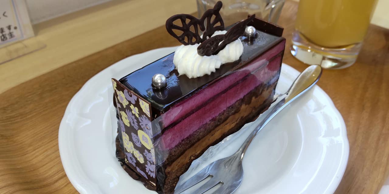 パティスリー プランソレイユ ケーキ・タルト チョコレートケーキ&ピスタチオのケーキ&レモンケーキ