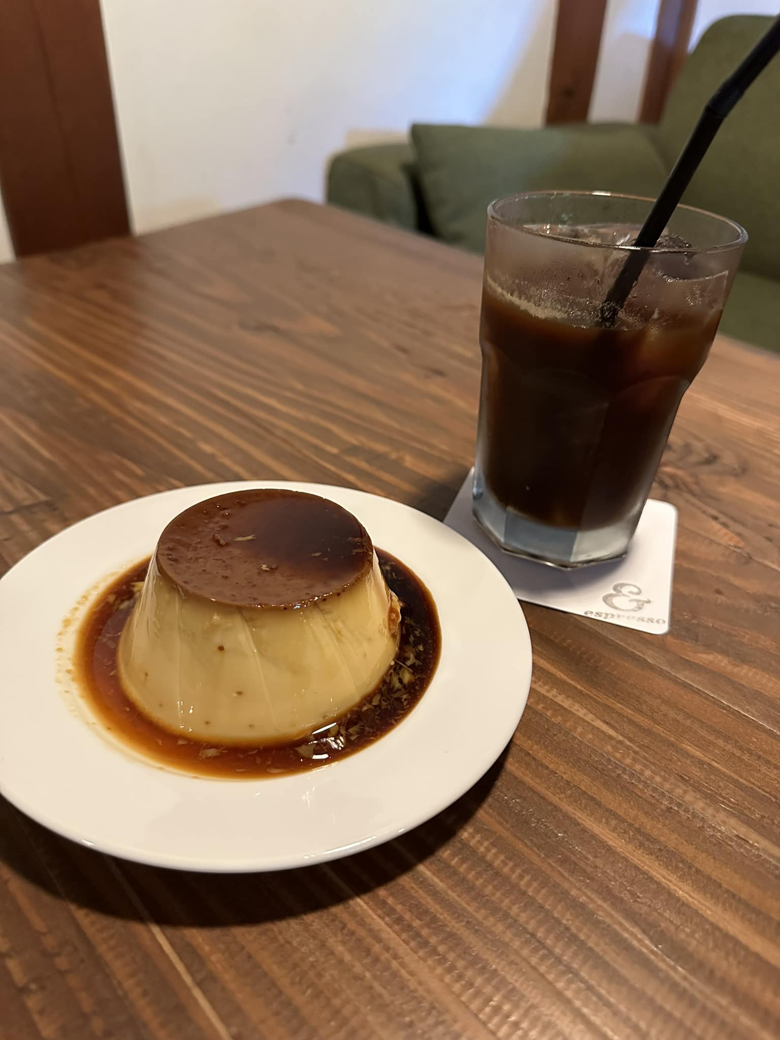 ＆ espresso（アンドエスプレッソ）&nbsp;プリン&nbsp;アイスコーヒーとプリン