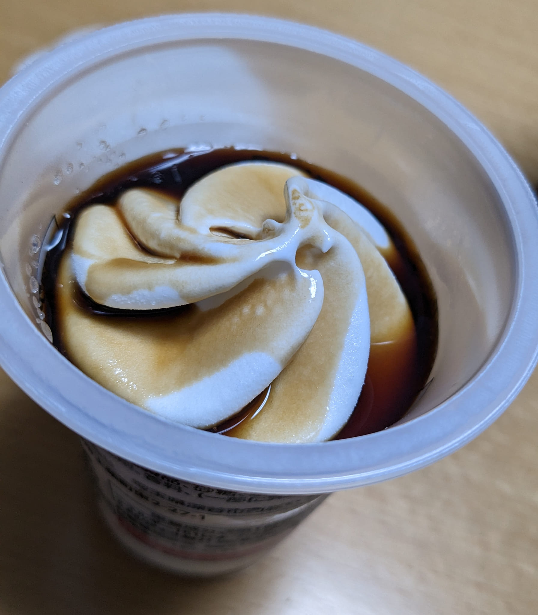 ファミリーマート（FamilyMart）&nbsp;アイス・ジェラート&nbsp;牧場ミルク+カフェオレ・ベース
