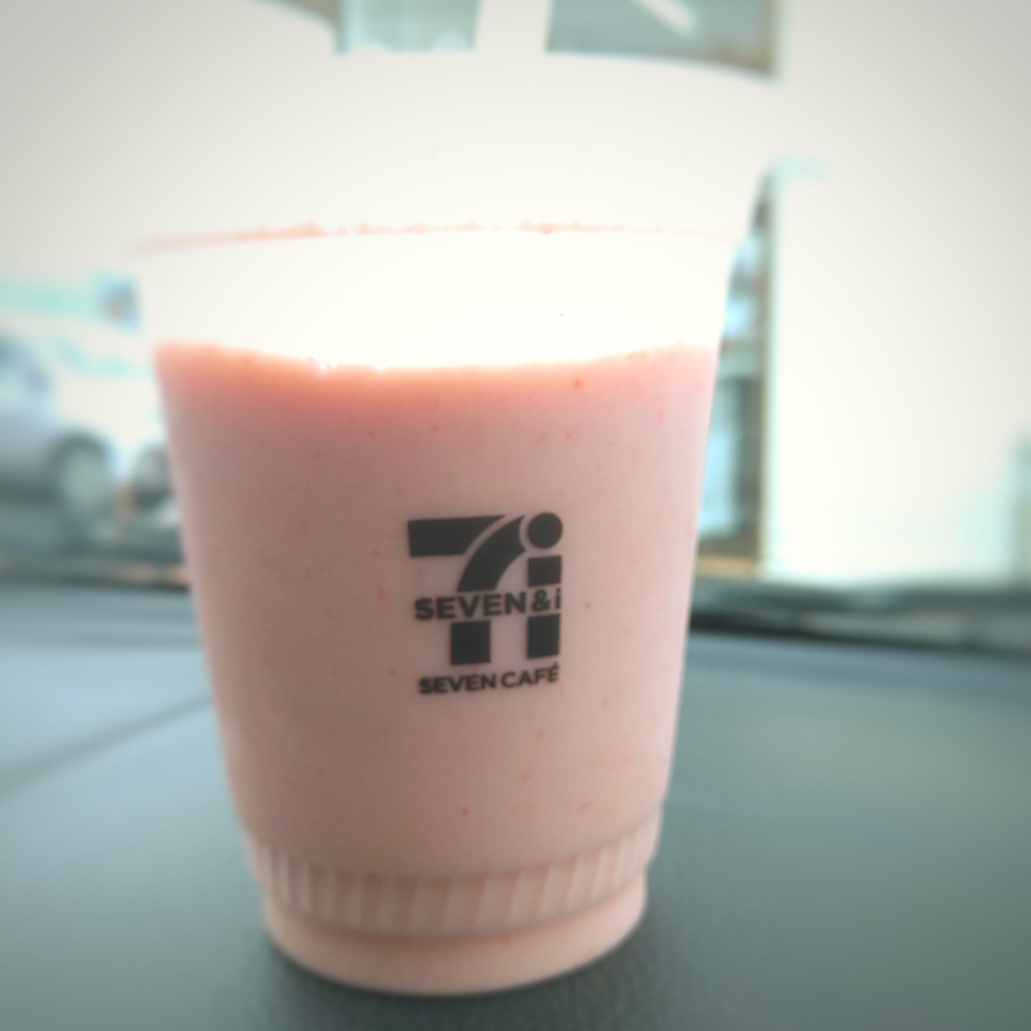 セブンイレブン スムージー いちごバナナソイスムージー