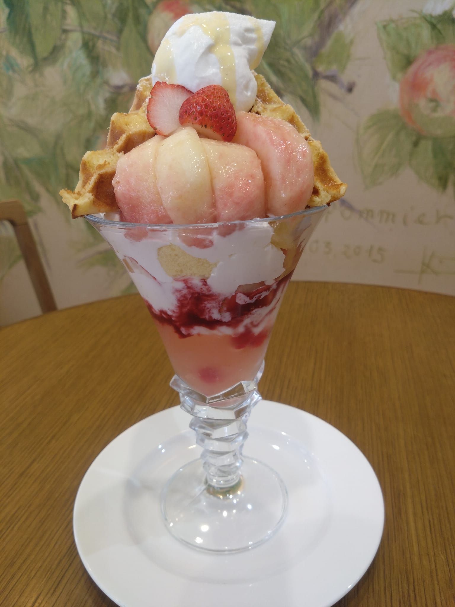 パティスリーヒラノ(cafe HIRANO) パフェ・サンデー 桃パフェ