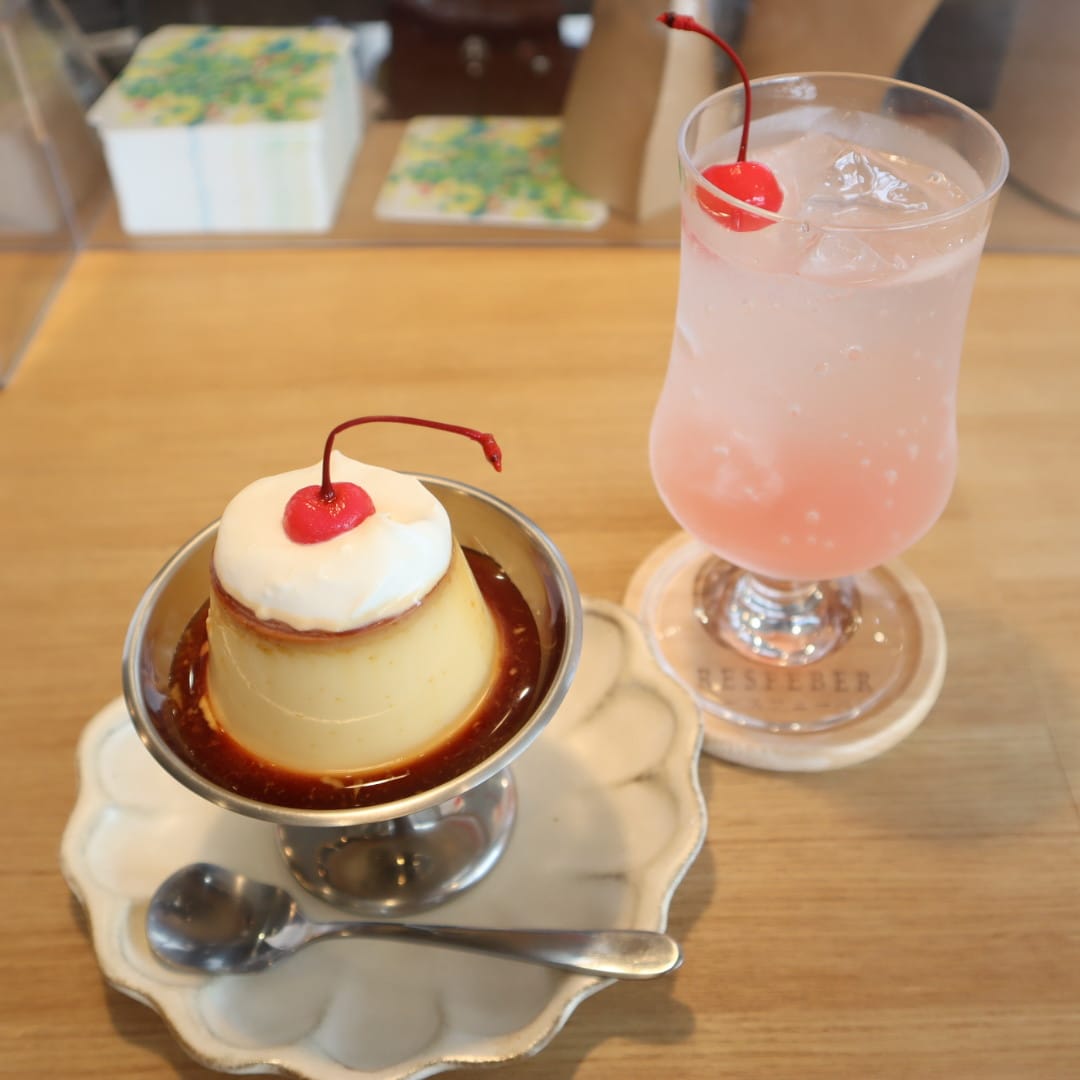 驛カフェレースフェーベル プリン 自家製プリン