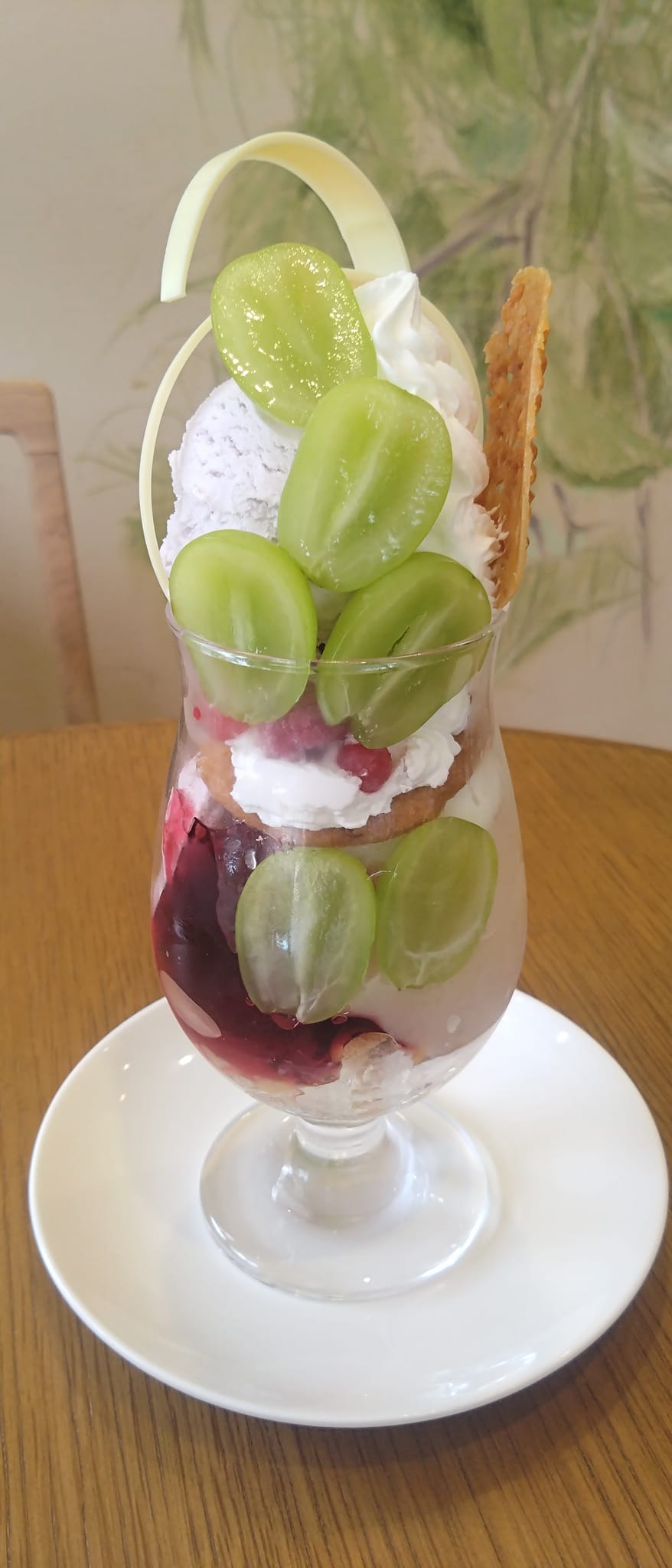 パティスリーヒラノ(cafe HIRANO) パフェ・サンデー シャインマスカットのパフェ