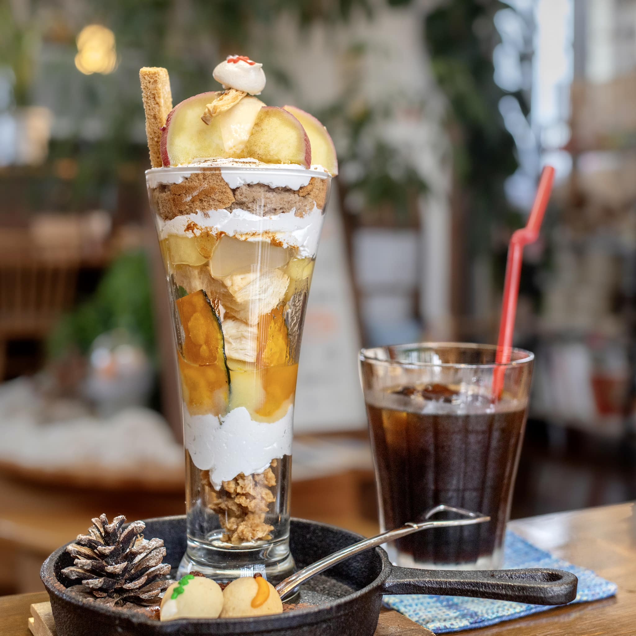 Rui cafe パフェ・サンデー 秋の収穫祭パフェ