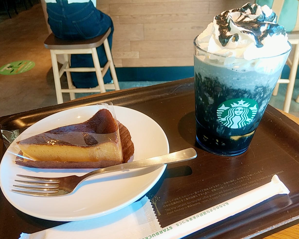 スターバックス コーヒー ジャパン(Starbucks Coffee Japan) フラペチーノ,ケーキ・タルト Booooフラペチーノ&パンプキンバスクチーズケーキ