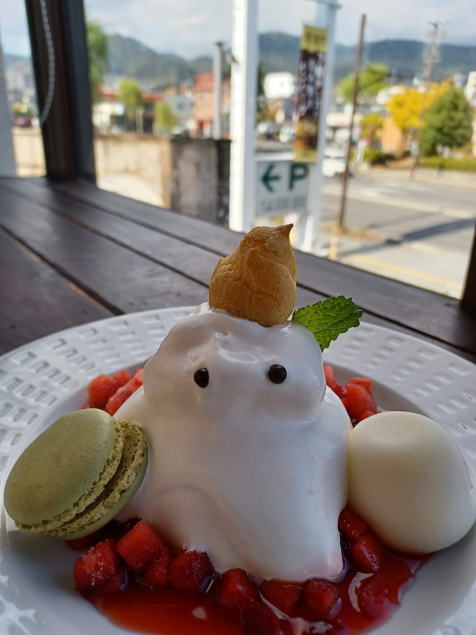 COCO’S（ココス）&nbsp;ケーキ・タルト&nbsp;おばけケーキ