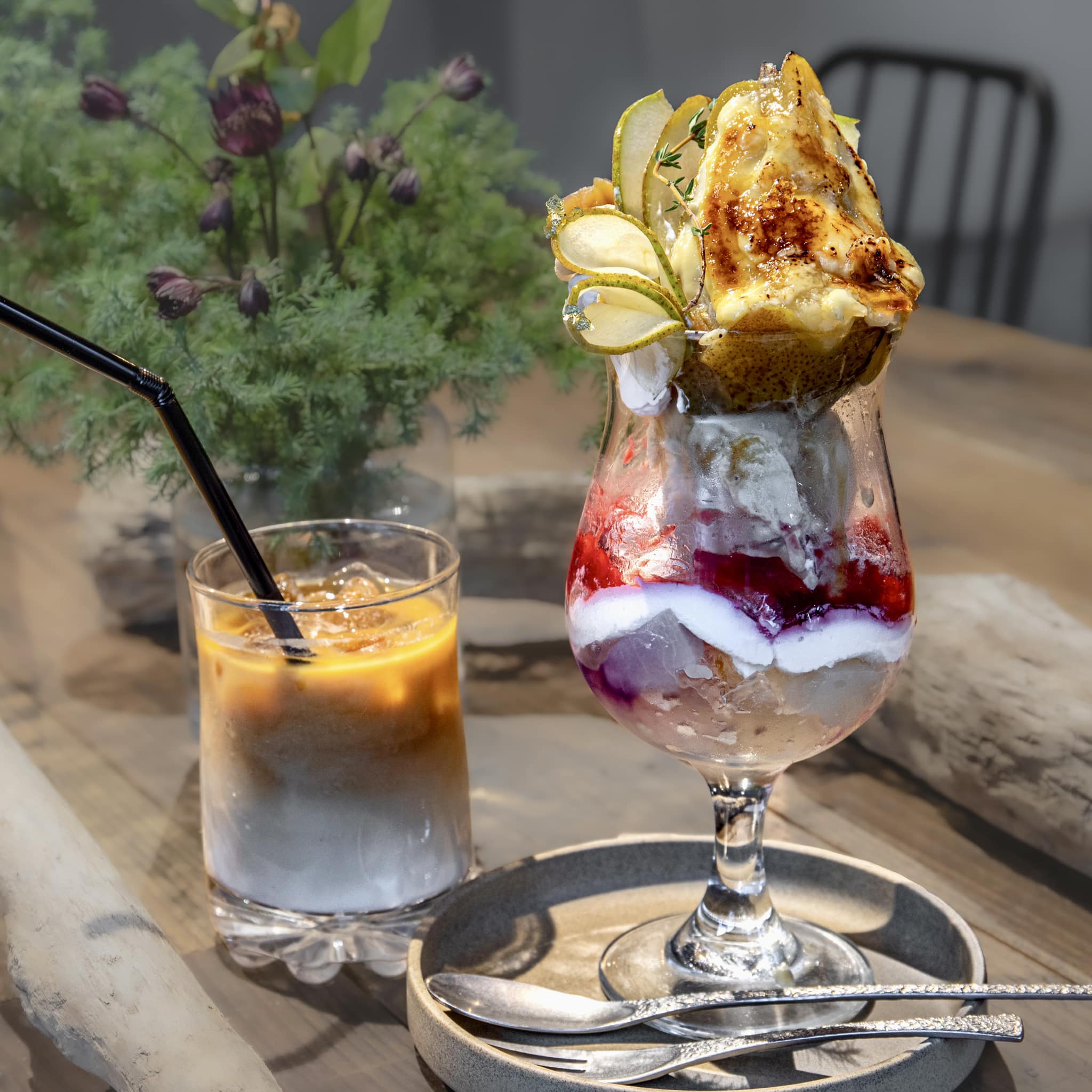 cafe & marche ichinii... パフェ・サンデー 霜月パフェ
