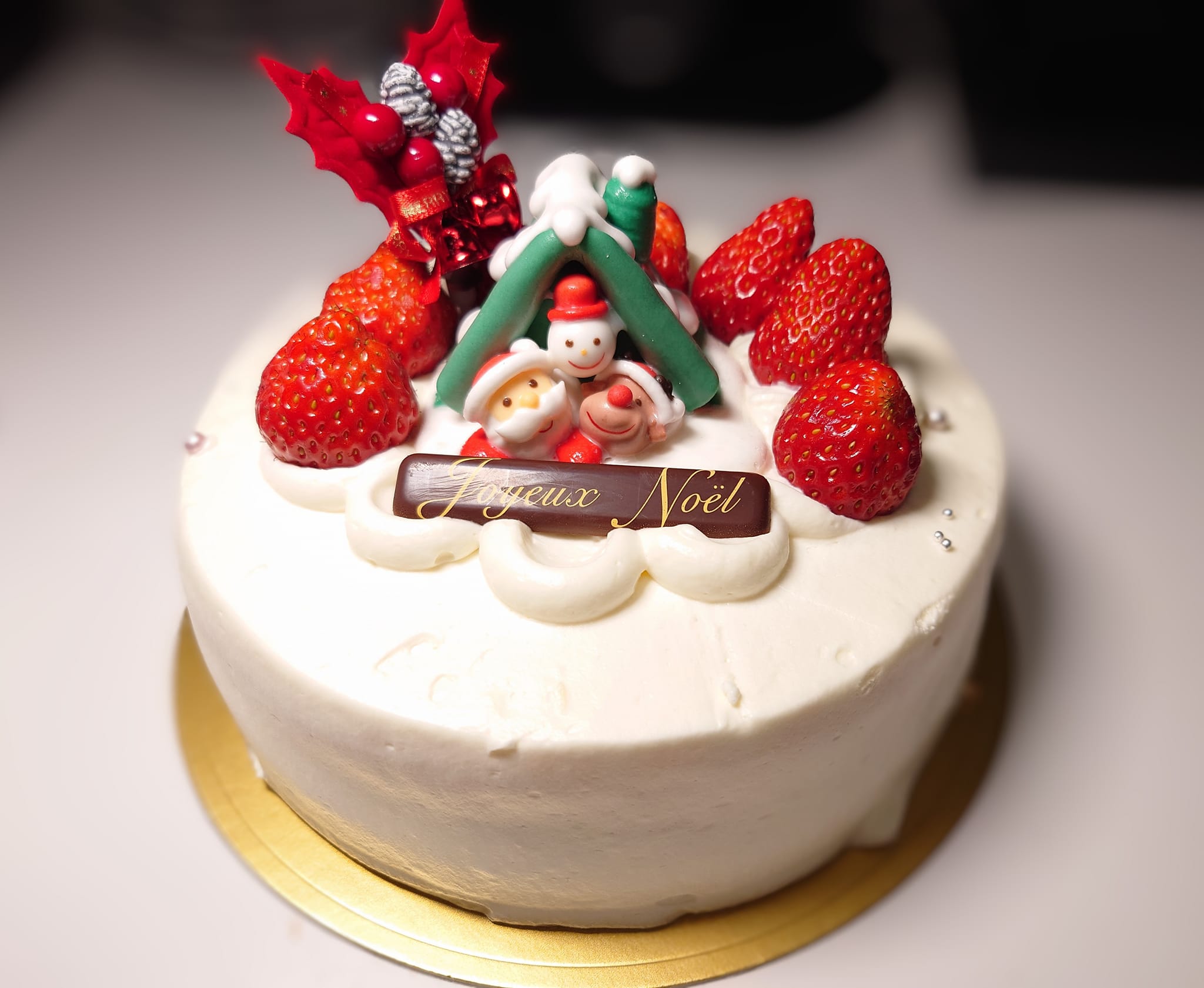LEVRE and BON(レーブルアンドボン) ケーキ・タルト クリスマスケーキ生クリームの6号