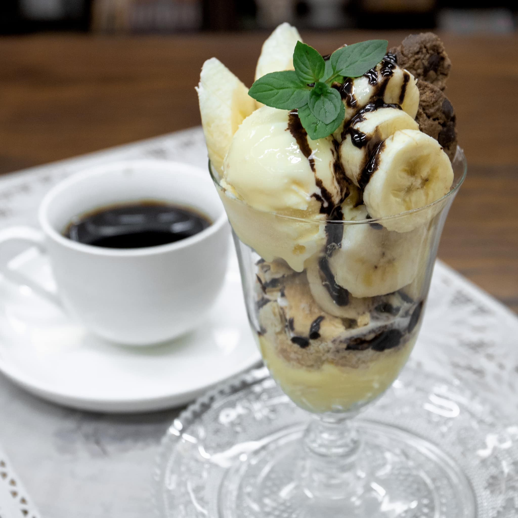 cafe SHIRO… パフェ・サンデー チョコバナナパフェ