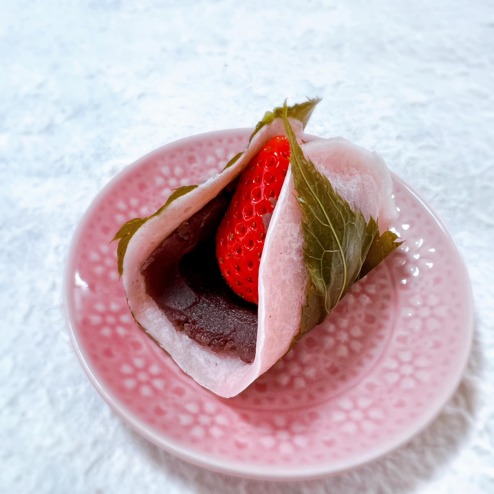 玉林餅菓子（タマバヤシモチガシテン）&nbsp;桜もち&nbsp;苺のさくら餅