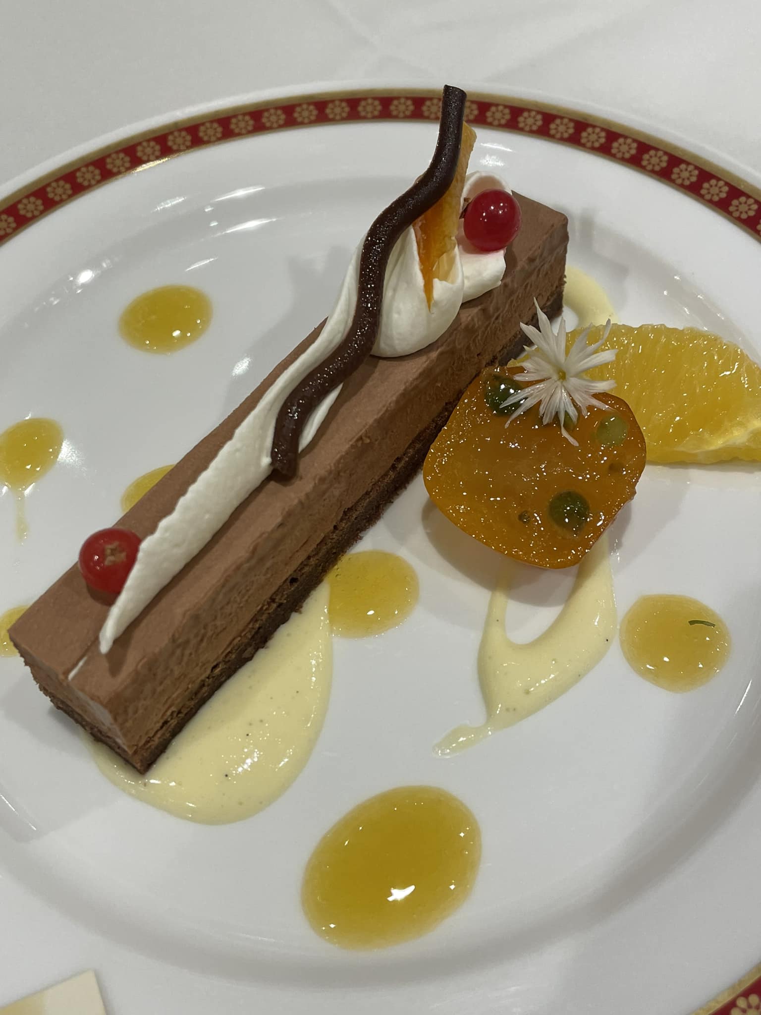 ホテル国際21 ケーキ・タルト アグリューム