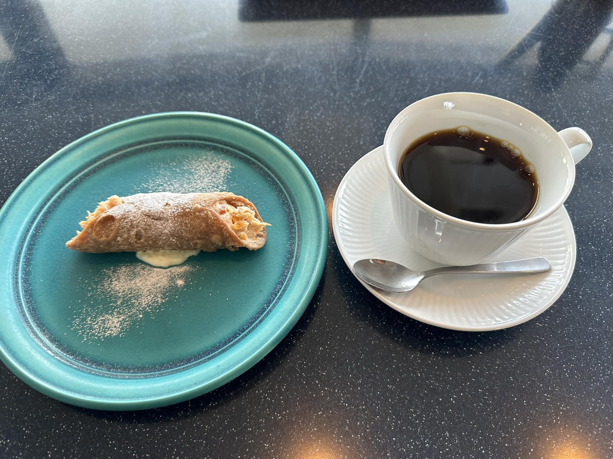 Zingara その他スイーツ 市田柿のカンノーロ