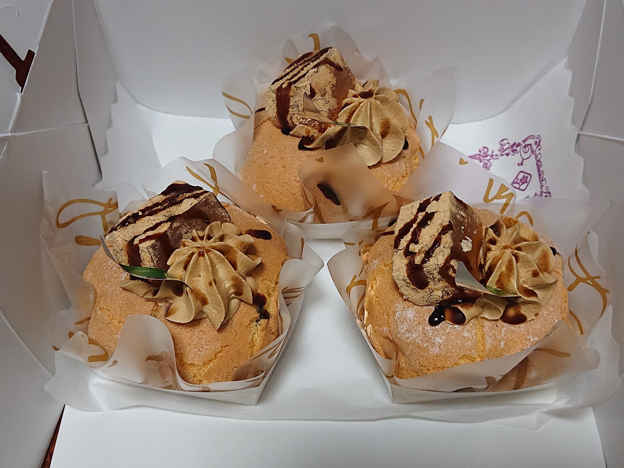 二葉堂（フタバドウ）&nbsp;ケーキ・タルト&nbsp;わらび餅シフオォン