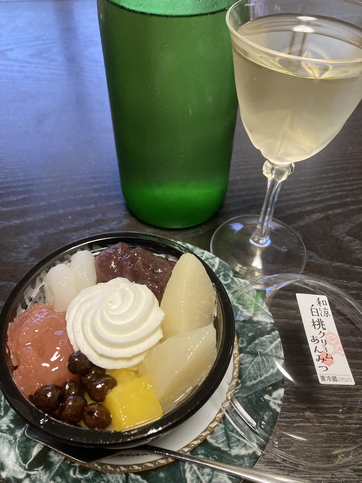 シャトレーゼ&nbsp;あんみつ&nbsp;和涼　白桃クリームあんみつ
