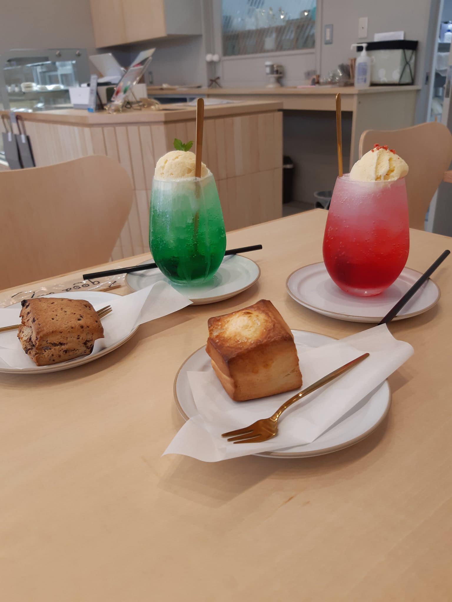 JULIAN スナック菓子 クリームソーダ&スコーン