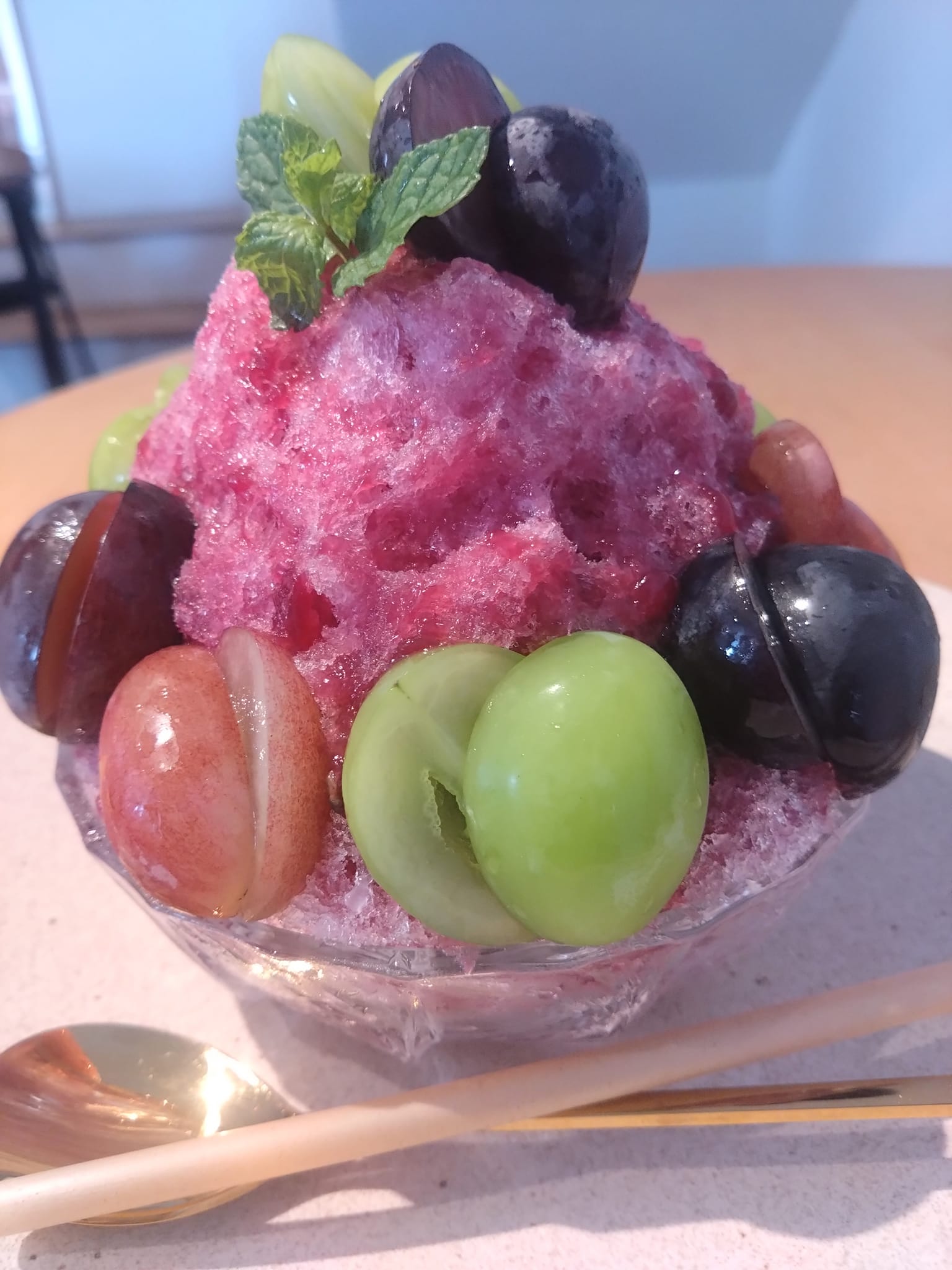 須坂市賑わい創出拠点やまじゅう かき氷・フラッペ くだものと僕の葡萄のかき氷